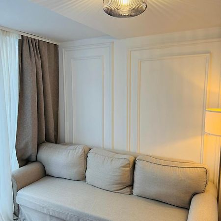 Apartment Stari Dvor Kaštela Esterno foto