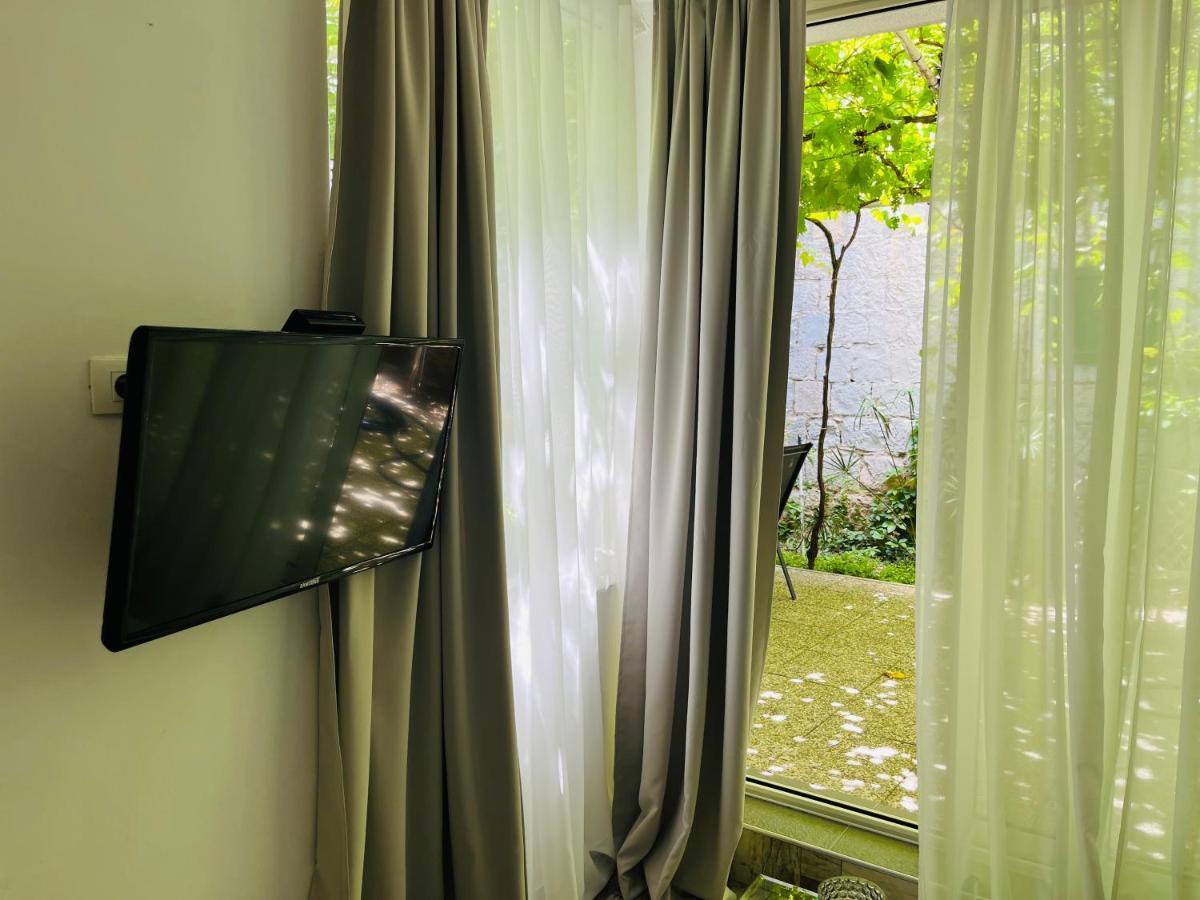 Apartment Stari Dvor Kaštela Esterno foto