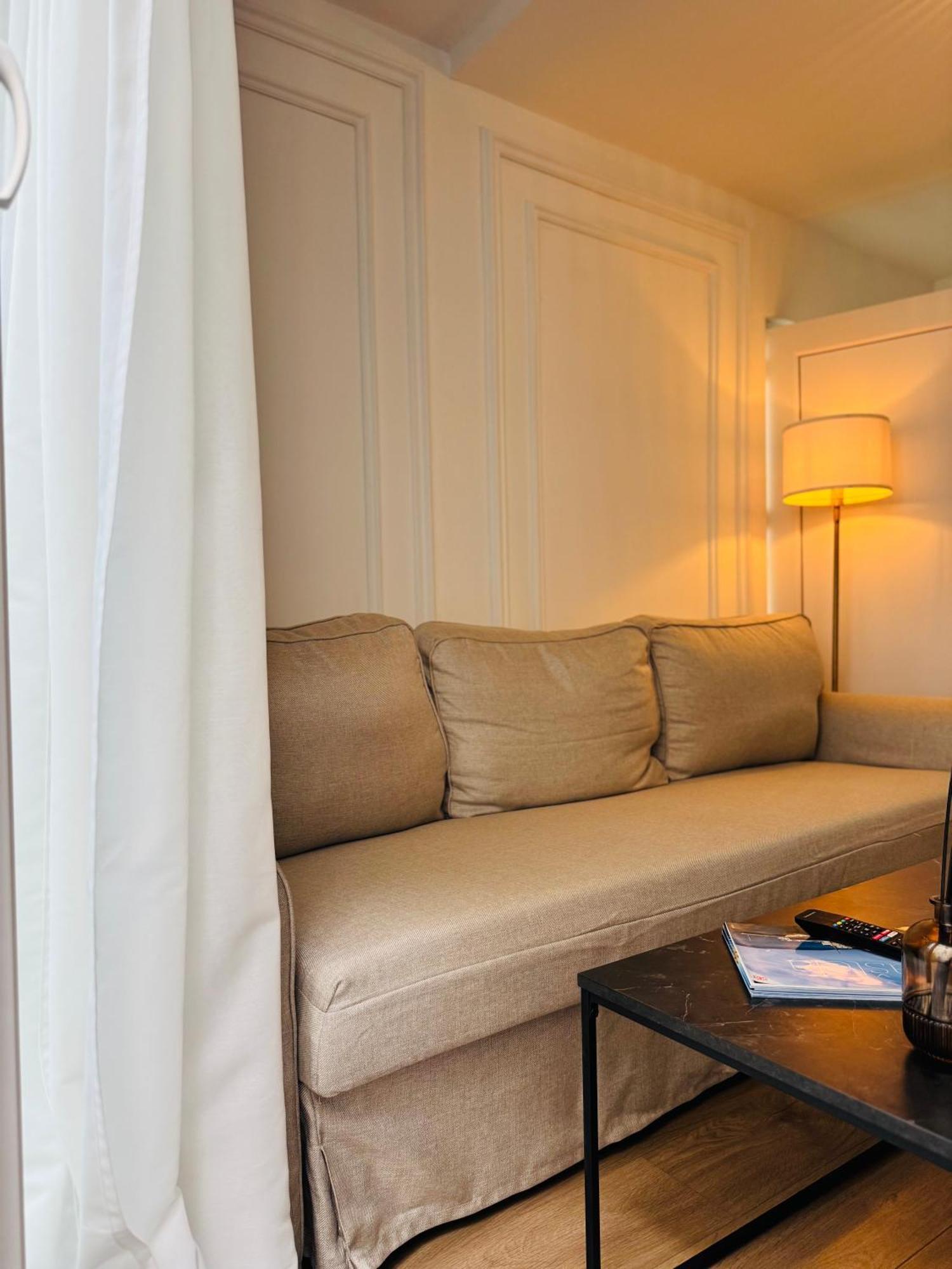 Apartment Stari Dvor Kaštela Esterno foto